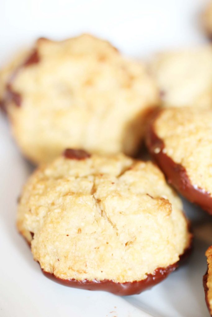 Amaretti Morbidi alle Nocciole e Cioccolato (4)