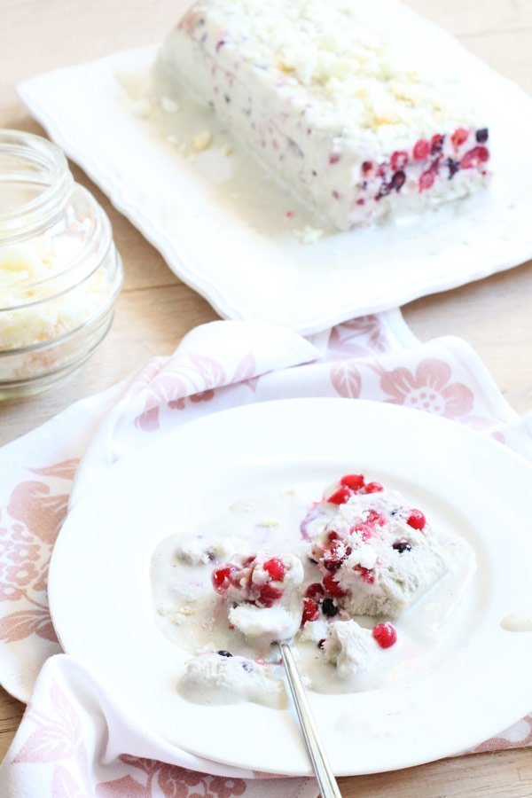semifreddo-ai-frutti-di-bosco-senza-panna-adatta-ai-diabetici