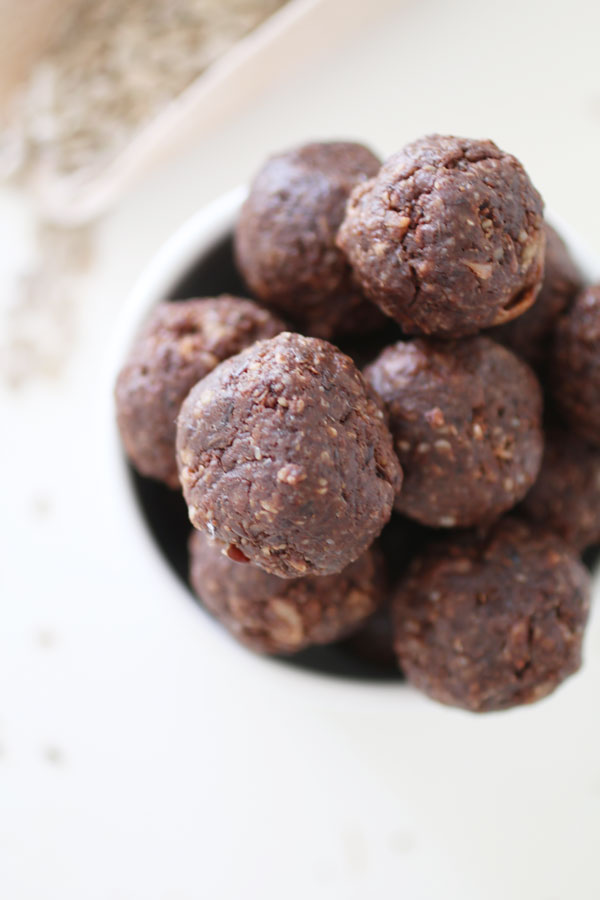 Palline Energetiche Ai Semi di Lino, Girasole e Sesamo